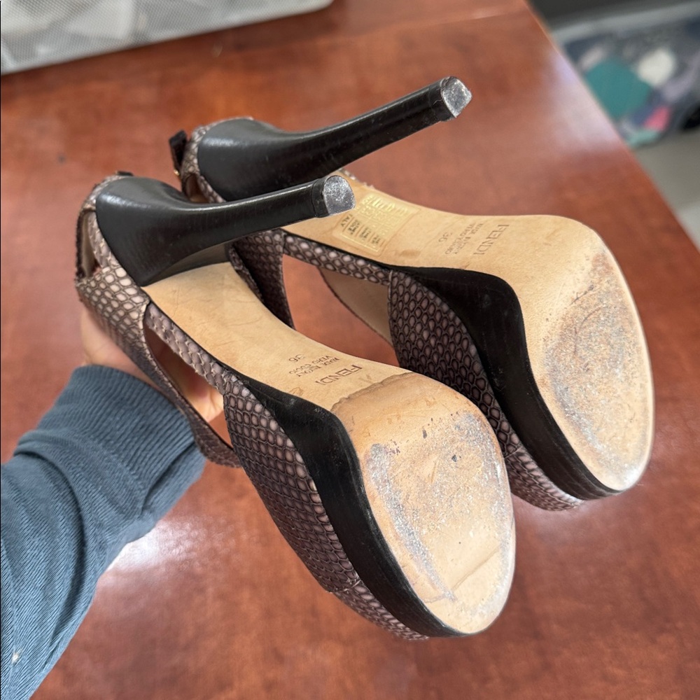 Fendi Python Open Toe Cut Out Platform Sandsls Sz… - image 7